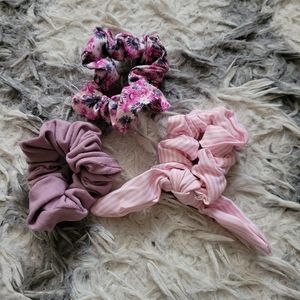 Set of 3 purple and pink scrunchies